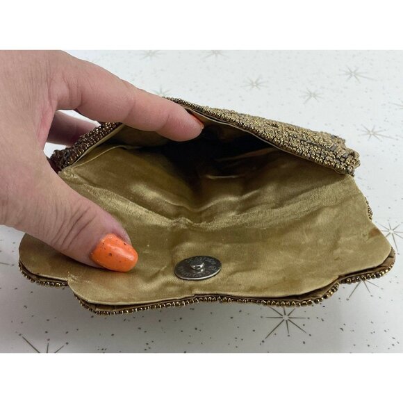 Vintage 50s bronze beaded wristlet, small clutch purse, with turquoise inserts - Picture 7 of 9